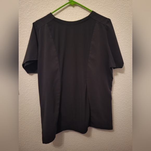 Scrub Set - Picture 2 of 6